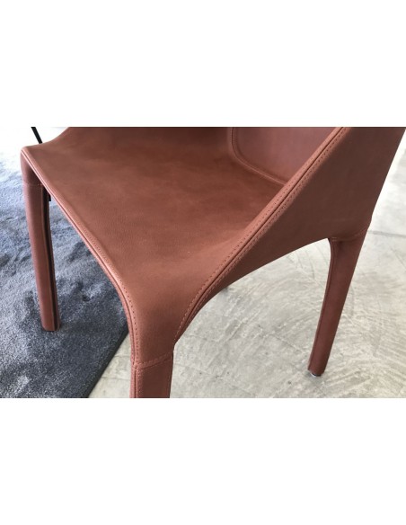 Manta Chair (Expo Offer)