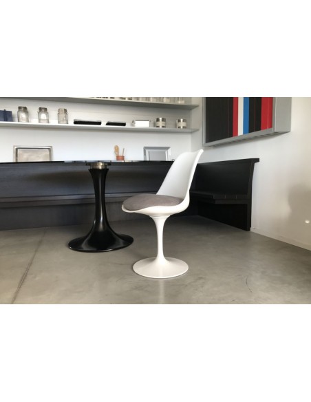 Tulip Chair (Expo Offer)