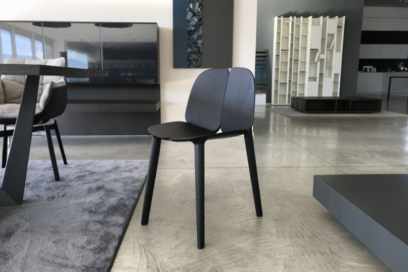 Osso Chair (Expo Offer)