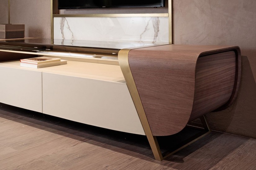 Mobile TV Melting Light