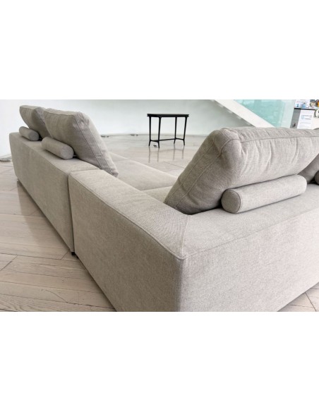 Ananta Class Sofa (Expo Offer)