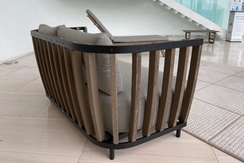 Swing Outdoor 2-seater Sofa (Expo Offer)