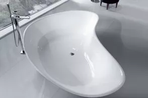 Level 45 Bathtub