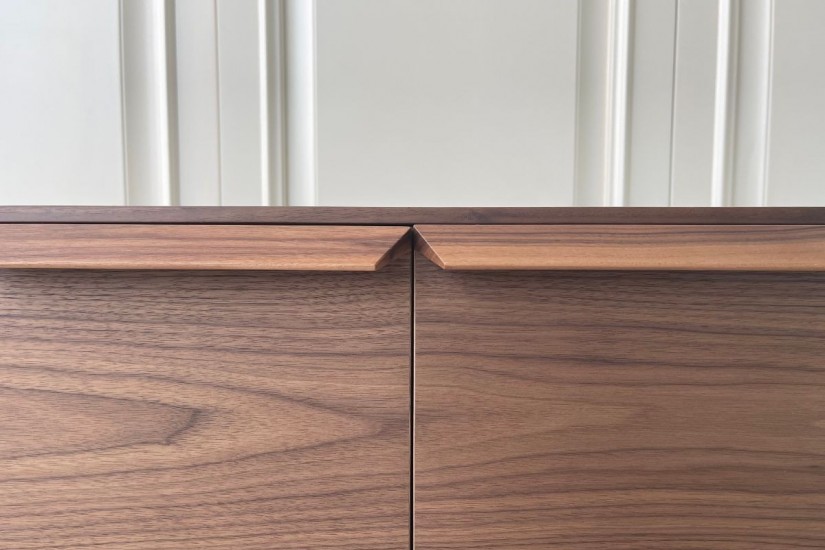 Atlante 1 Cupboard (Expo Offer)