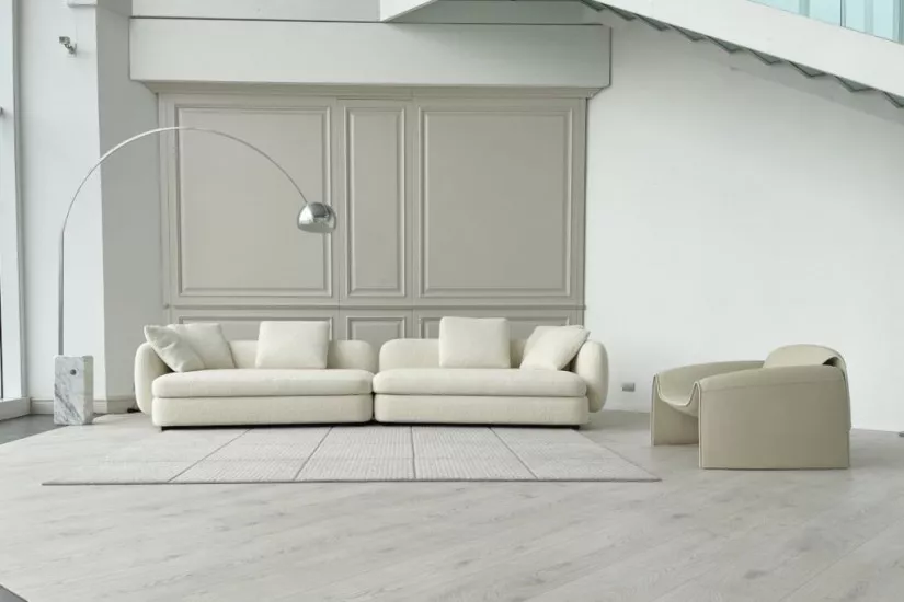 Saint-Germain Sofa (Expo Offer)