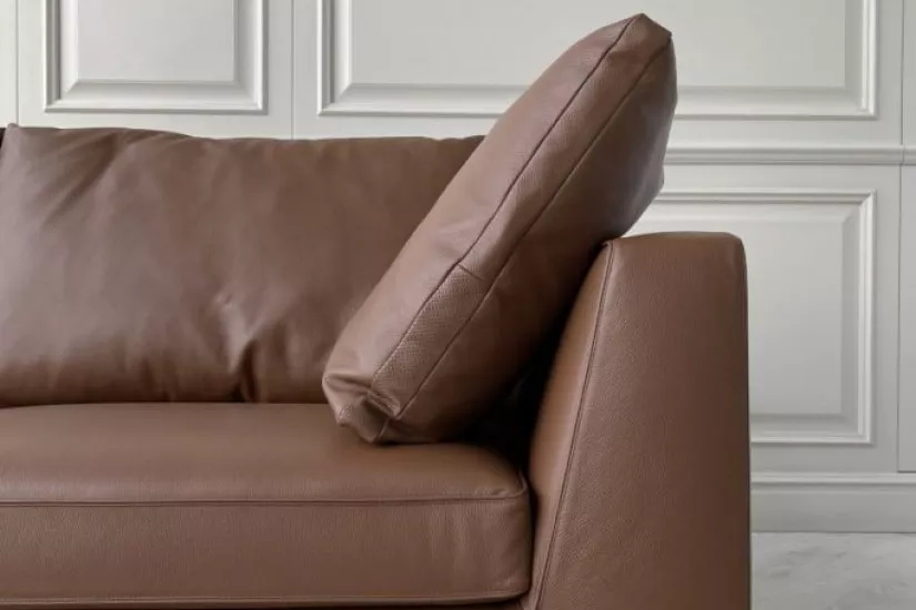 Lucrezia Soft Sofa (Expo Offer)