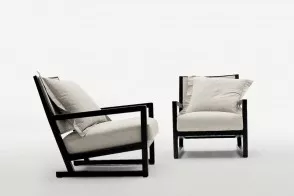 Clio Armchair 2