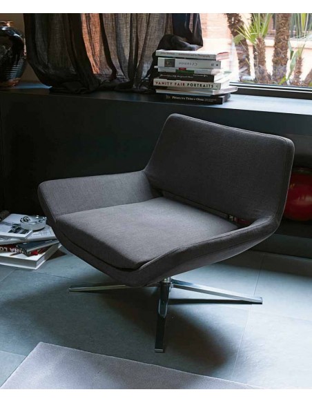 Metropolitan Armchair