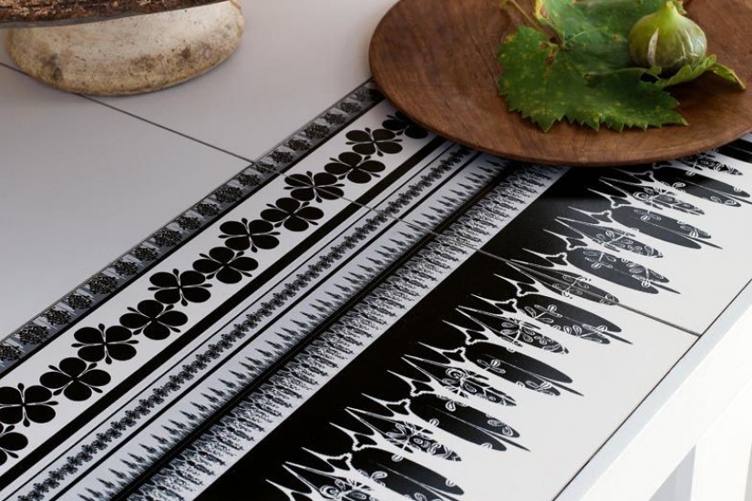 Canasta Outdoor Table