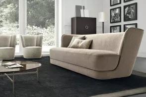 Royale Sofa 2