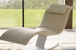 Eli Fly Chaise Longue 2