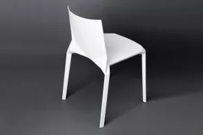 Plana Chair