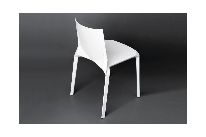 Plana Chair