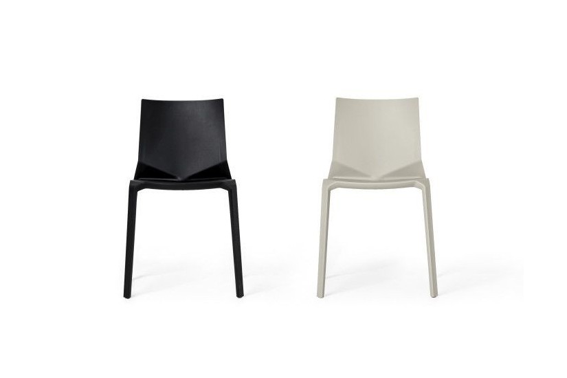 Plana Chair