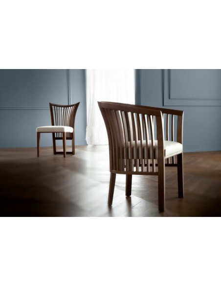 Poltroncina Allusion