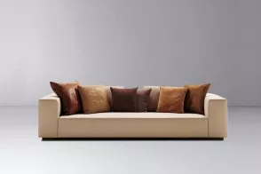 Moderato Sofa
