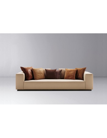 Moderato Sofa