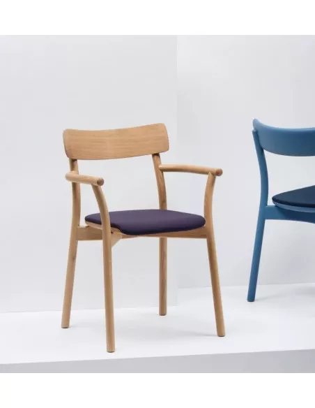 Chiaro Chair