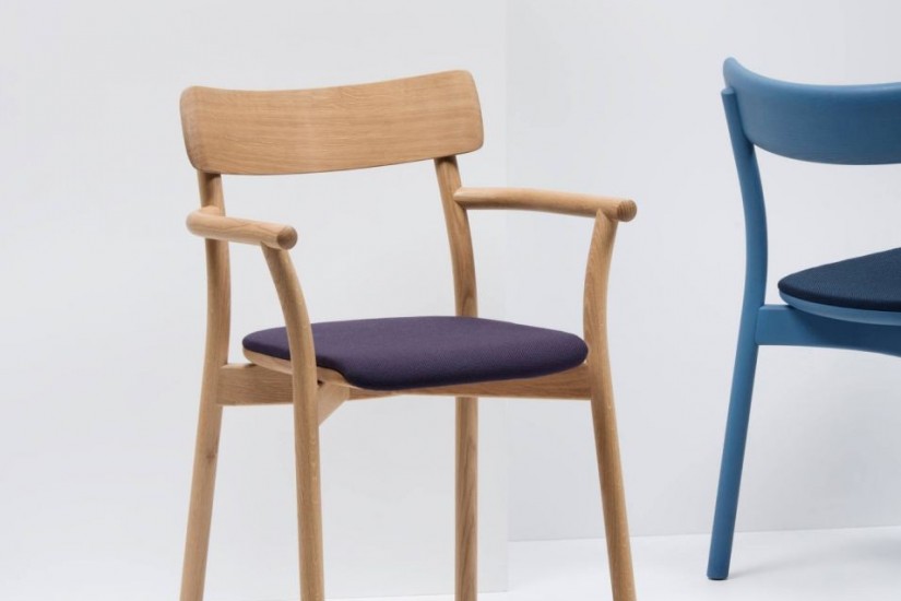 Chiaro Chair