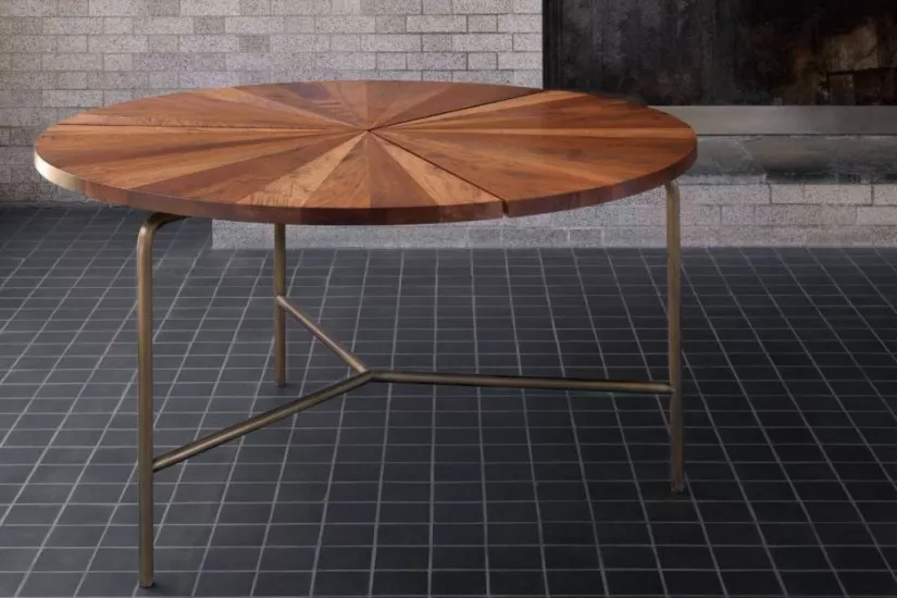 Circular Table