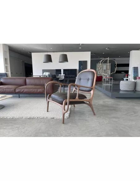 Twenty Two Armchair in Leather (Expo Offer)