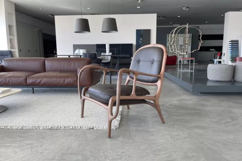 Twenty Two Armchair in Leather (Expo Offer)