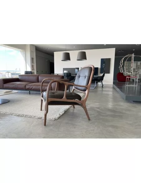 Twenty Two Armchair in Leather (Expo Offer)