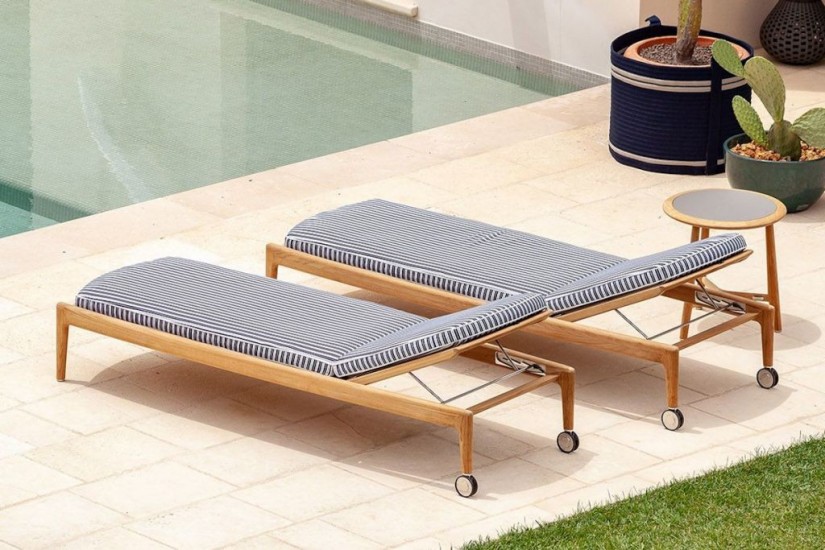 The Secret Garden Outdoor Sunbed