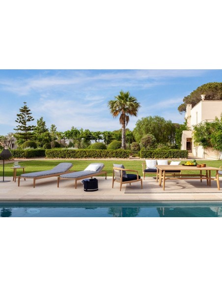 The Secret Garden Outdoor Sunbed