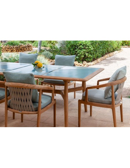 The Secret Garden 260x110 h75 Outdoor Table
