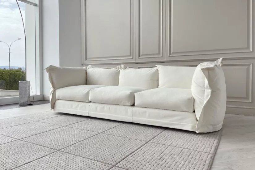 Cloudscape Sofa (Expo Offer)