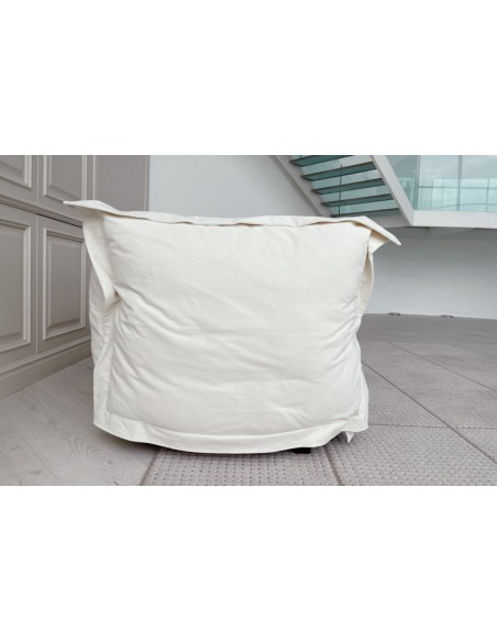 Cloudscape Sofa (Expo Offer)