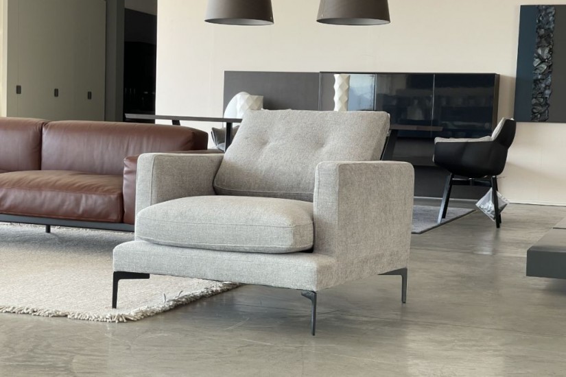 Essentiel Armchair (Expo Offer)