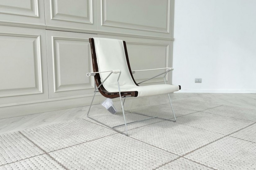 J.J. Armchair (Expo Offer)