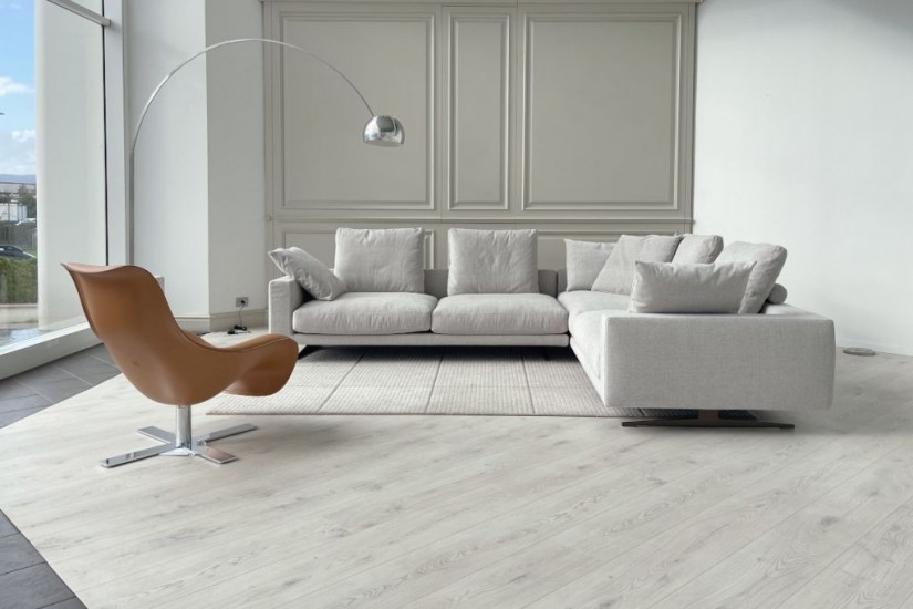 Campiello Sofa (Expo Offer)