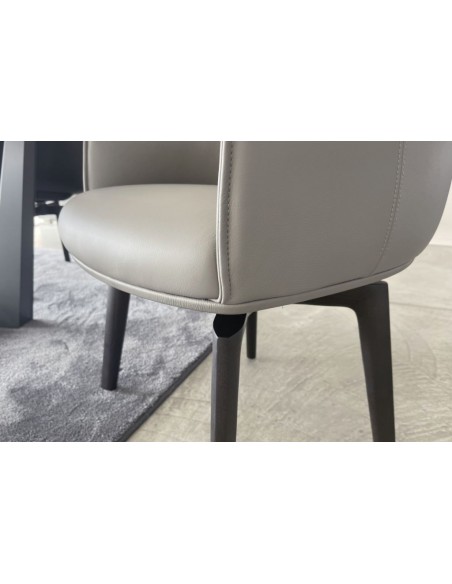 Archibald Swivel Armchair (Expo Offer)