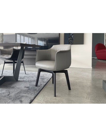 Archibald Swivel Armchair (Expo Offer)