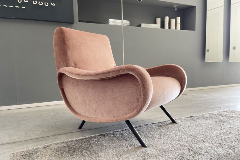 Lady Armchair (Expo Offer)