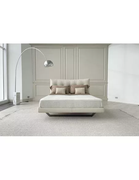 Aurora Tre Bed (Expo Offer)