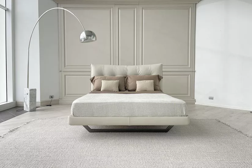 Aurora Tre Bed (Expo Offer)