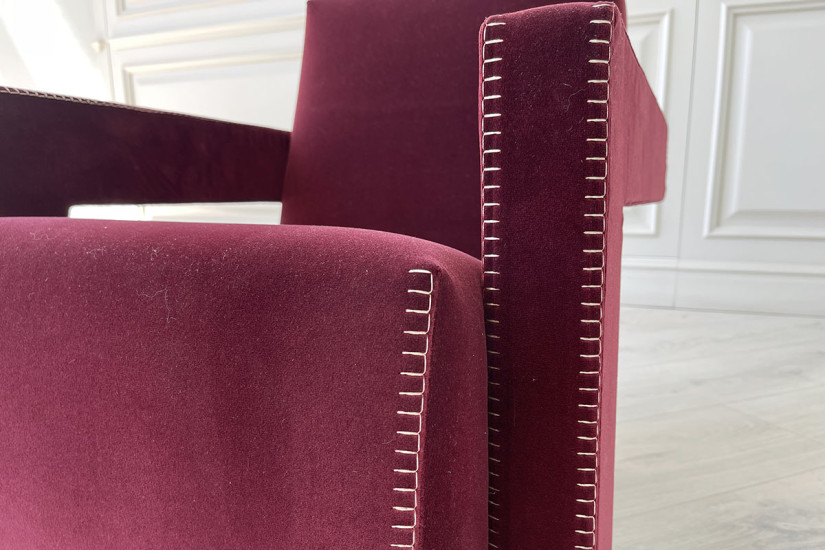 Utrecht Armchair - Red Version (Expo Offer)