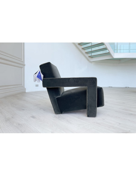 Utrecht Armchair - Green Version (Expo Offer)