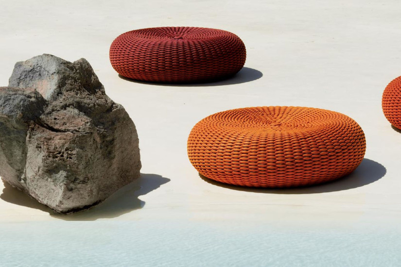 Shell Pouf