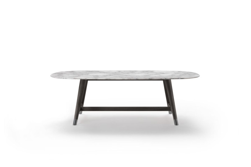 Desco Table