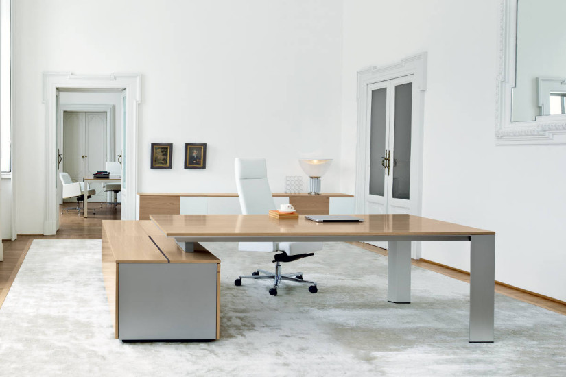 Ono Executive Desk