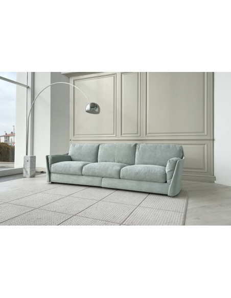 Vittoria Sofa (Expo Offer)