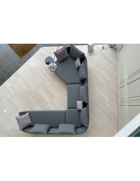 Onda Sofa (Expo Offer)