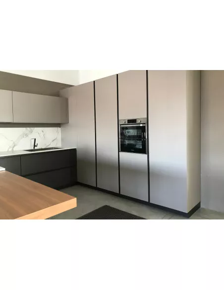 Maxima 2.2 Kitchen (Expo Offer)