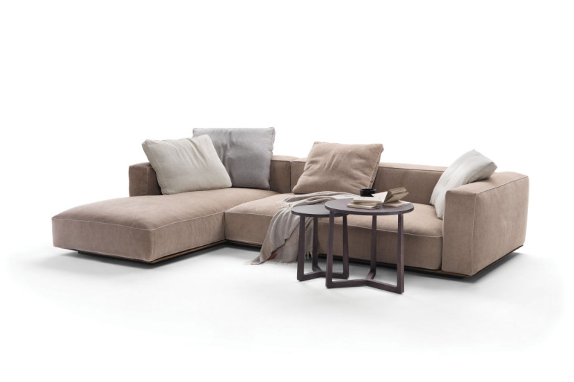 Grandemare Sofa