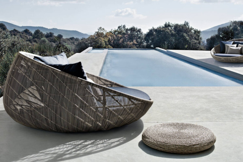 Canasta ’13 Outdoor Sofa